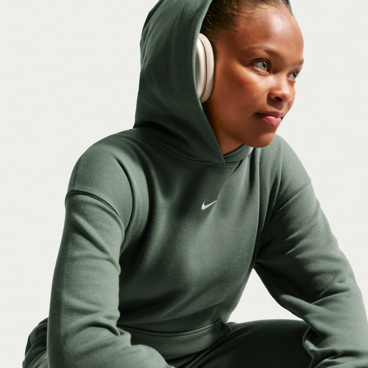 Green. Nike.com